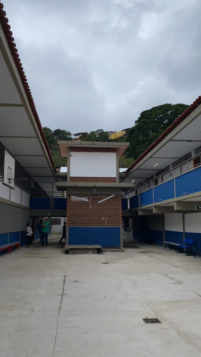 Reforma da Escola Cândido Motta — Tiago Bonecão em Juiz de Fora